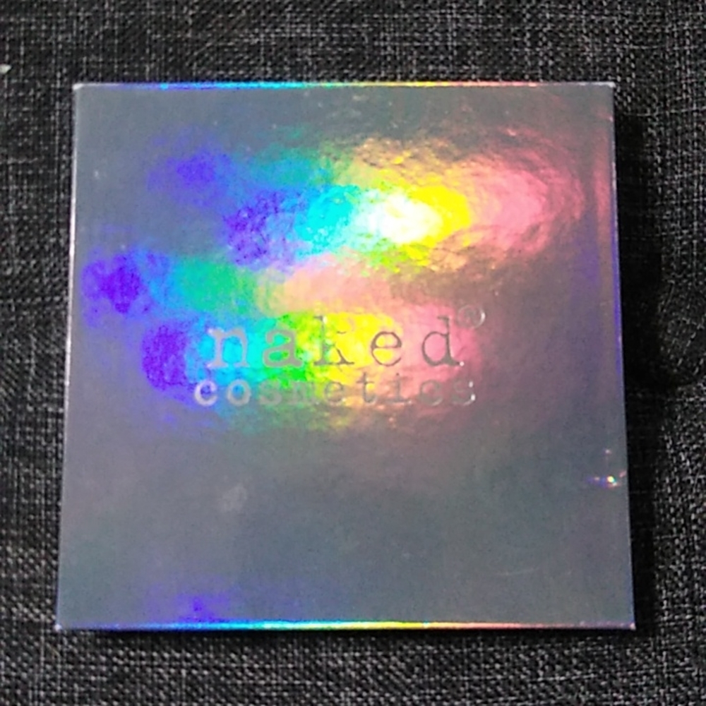 ❤️5 for $20❤️ Naked Cosmetics Holographic Highlighter Palette